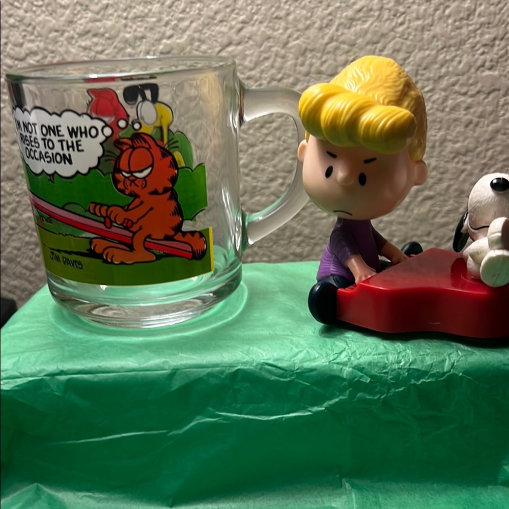 Garfield and Friends Mug